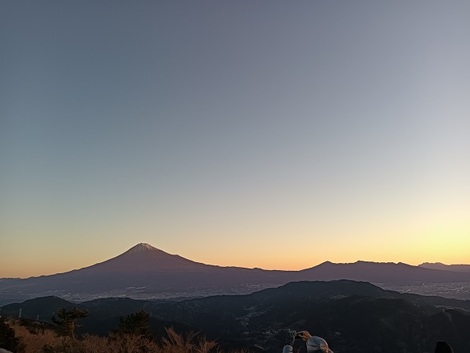 2025.初日の出jpg.jpg